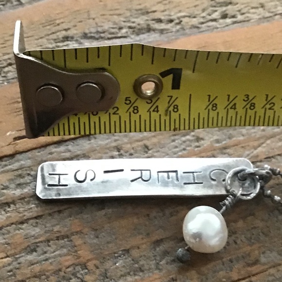 CHERISH DogTag necklace. silver with a pearl. - Picture 6 of 8